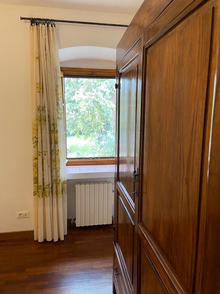Agriturismo Podere Rondinaio ランポレッキオ エクステリア 写真