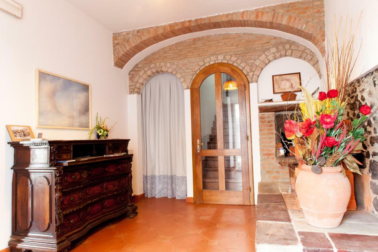 Agriturismo Podere Rondinaio ランポレッキオ エクステリア 写真