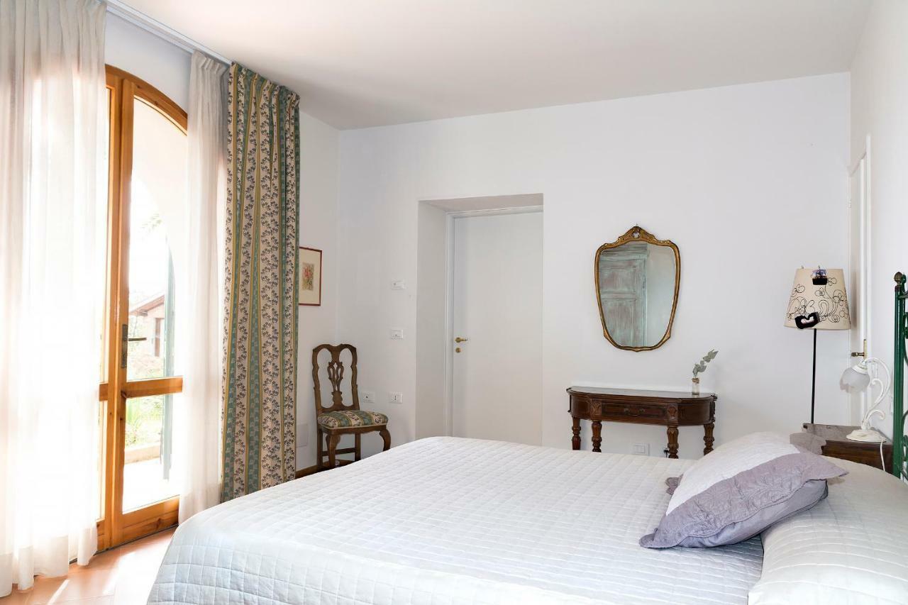 Agriturismo Podere Rondinaio ランポレッキオ エクステリア 写真