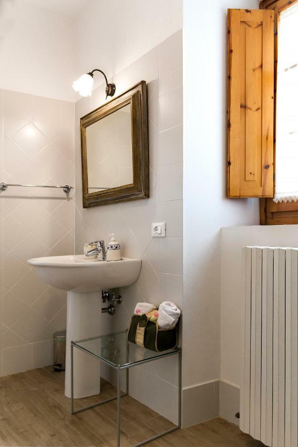 Agriturismo Podere Rondinaio ランポレッキオ エクステリア 写真